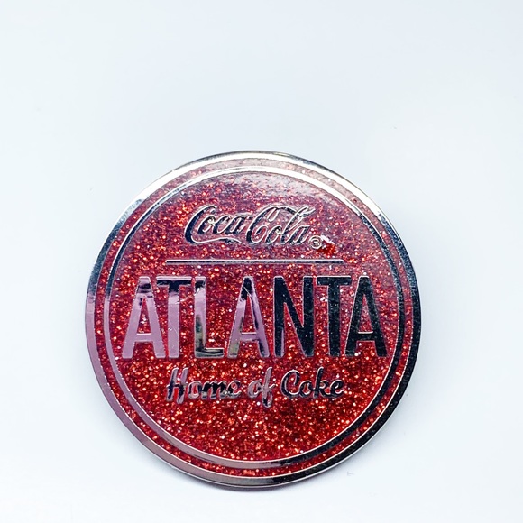 Vintage 2011 Atlanta Coca Cola Pin Trading Auth - Picture 10 of 11